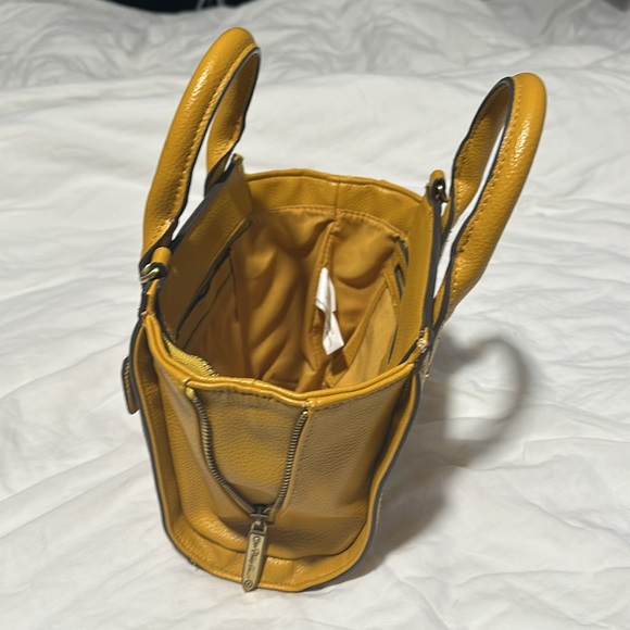 3.1 Phillip Lim x Target Yellow Mini Satchel (No Strap) - Picture 4 of 4